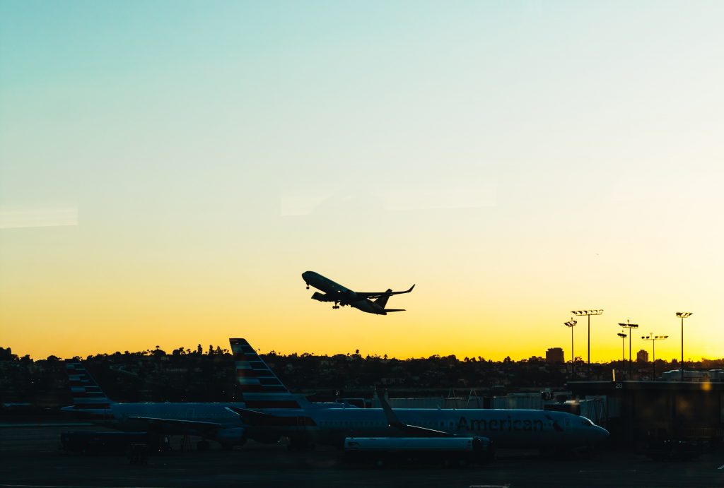 Flygplan i luften