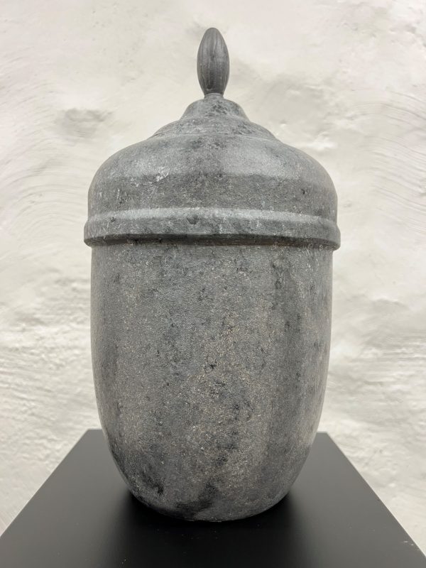 Grå marmor